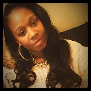 Meet your Posher, Tyboia